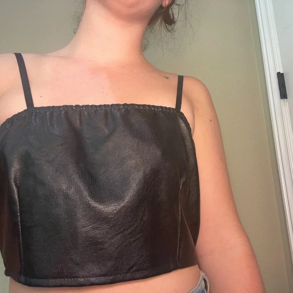 SHEIN Black Faux Leather Crop Top - Size Small - Picture 4 of 5